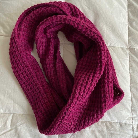 Scarf Bundle - Picture 3 of 6